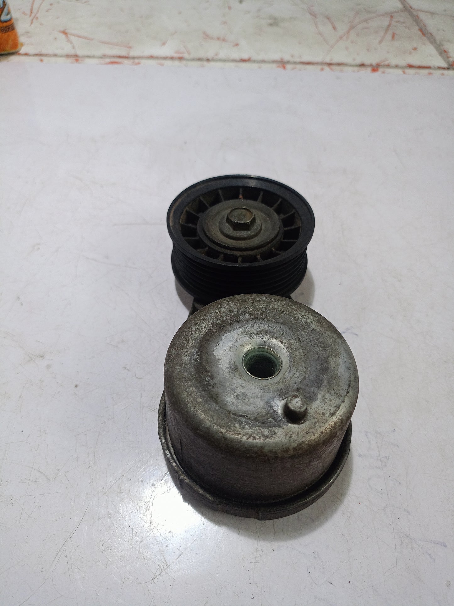 Belt Tensioner | Explorer Eddie Bauer