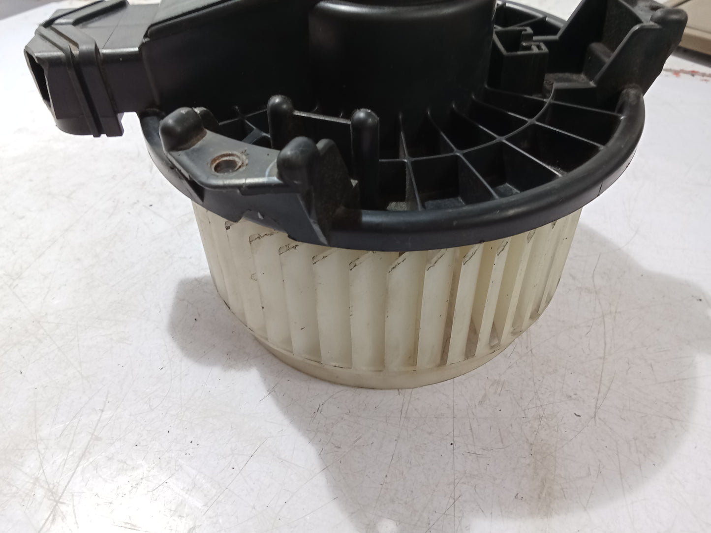 Aircon Blower | Ford Escape 2.3
