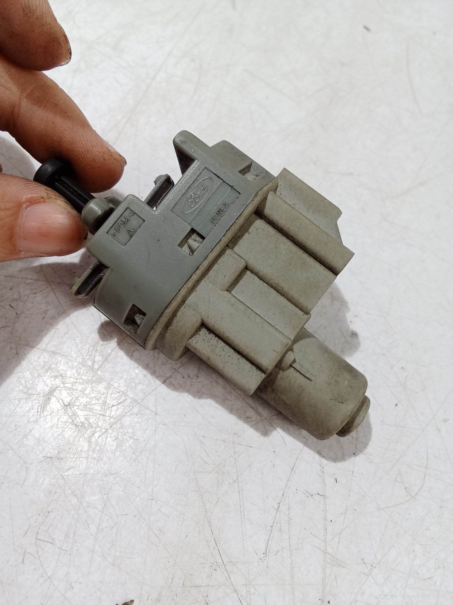 Stop Lamp Sensor | Ford Escape 2.3