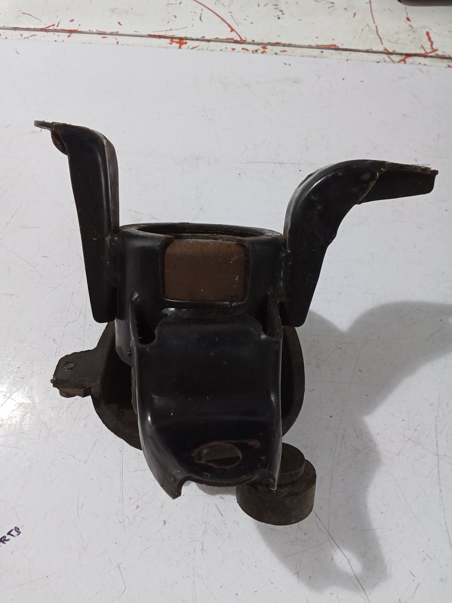 Engine Support | Ford Escape 2.3