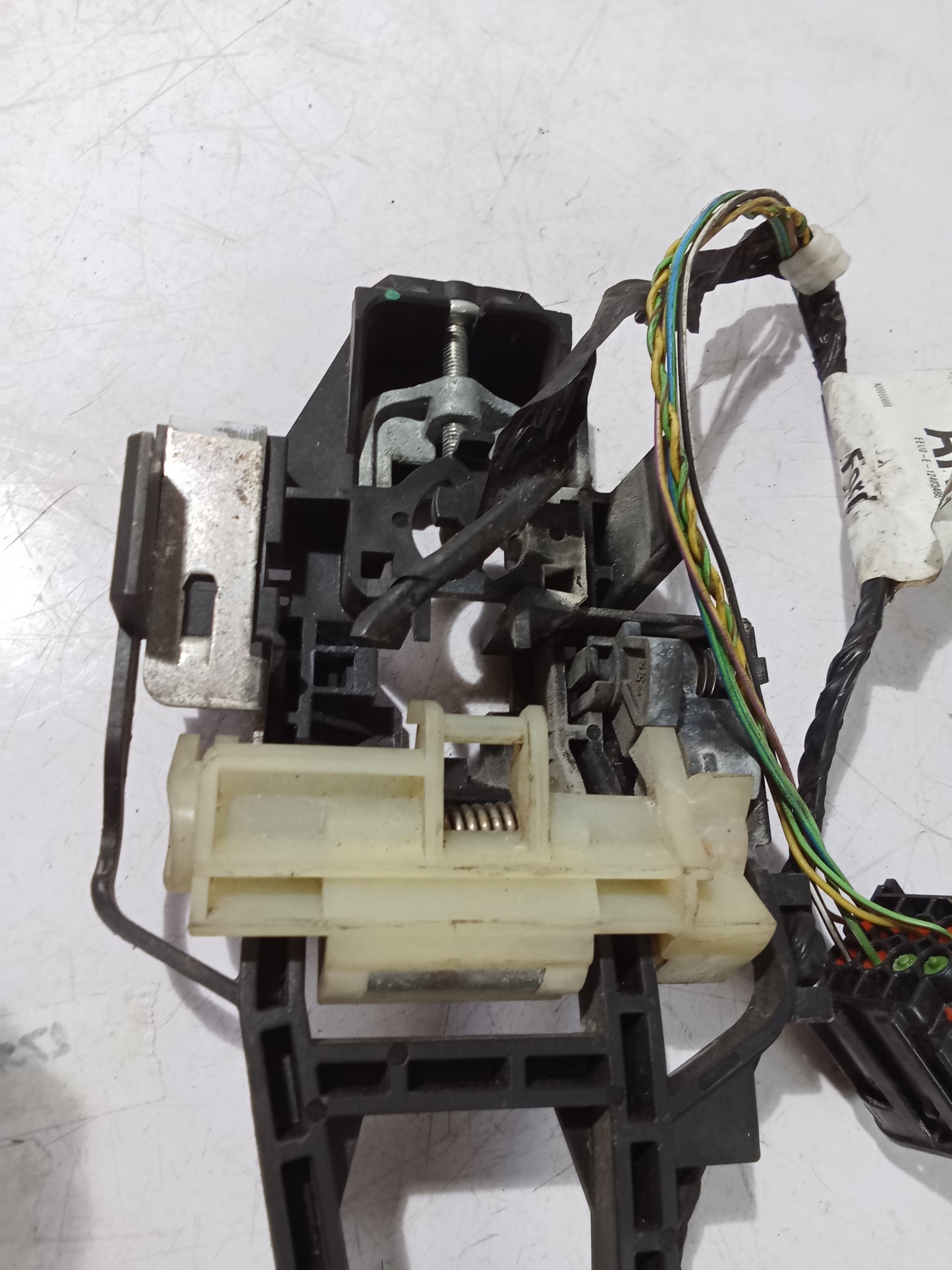 Front Door Lock Handle | Ford Focus 2.0