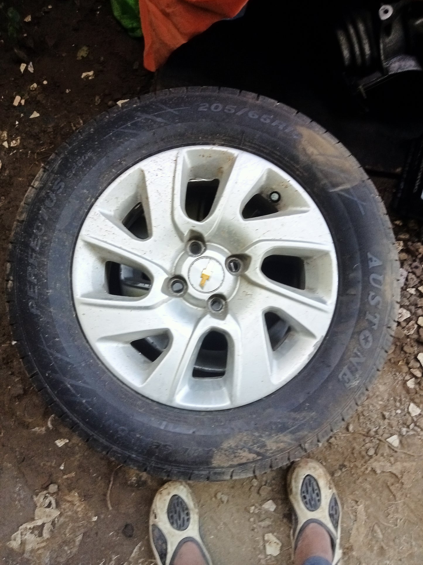WHEEL and TIRE | REAR | SPIN 2014