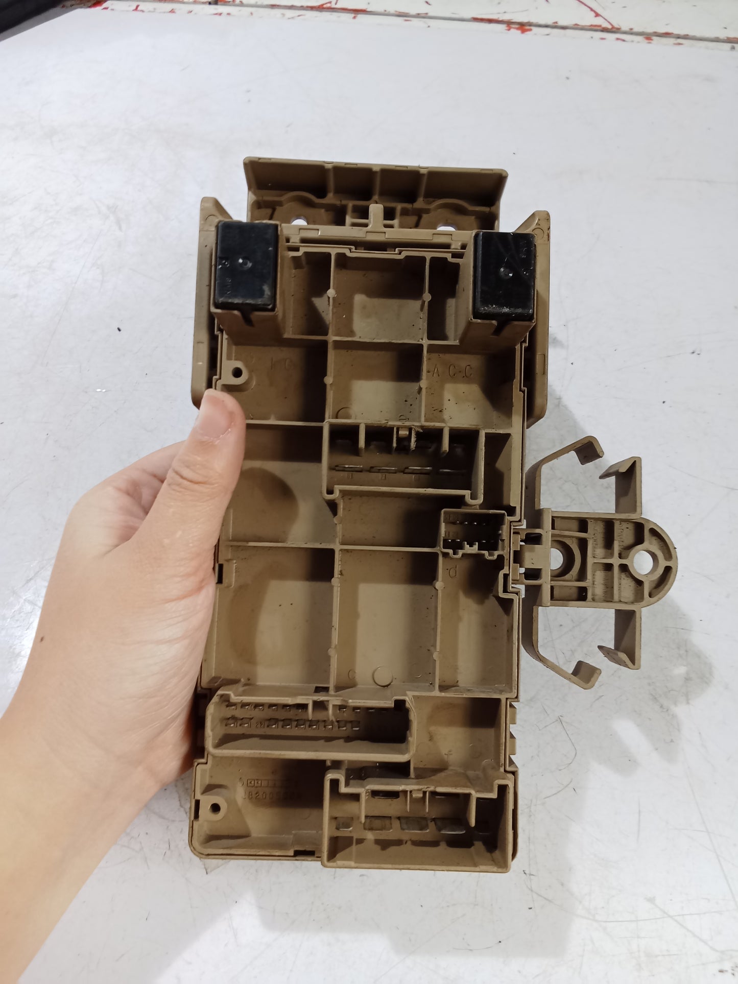Fuse Box | Subaru