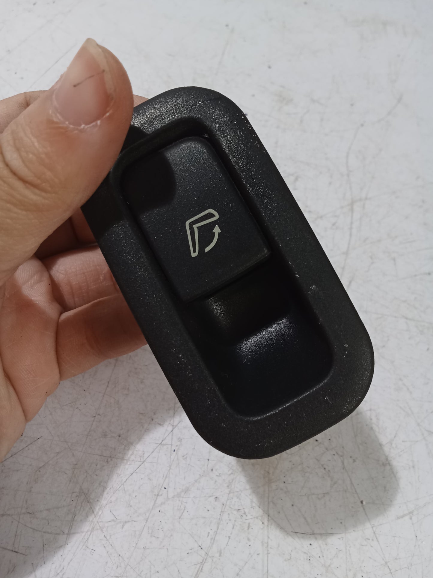 Side Seat Release P/S | Subaru