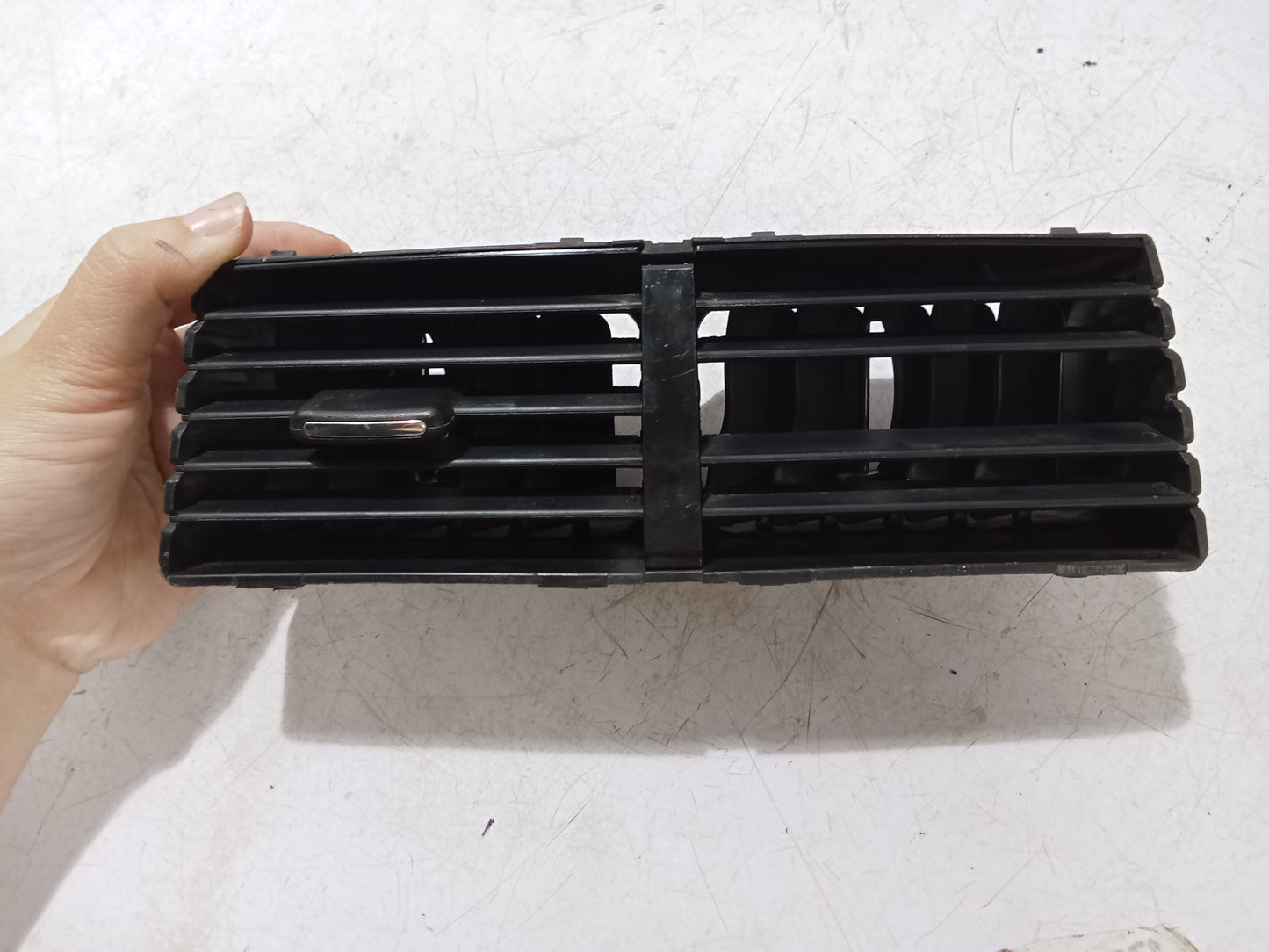 Center AC Vent | Subaru