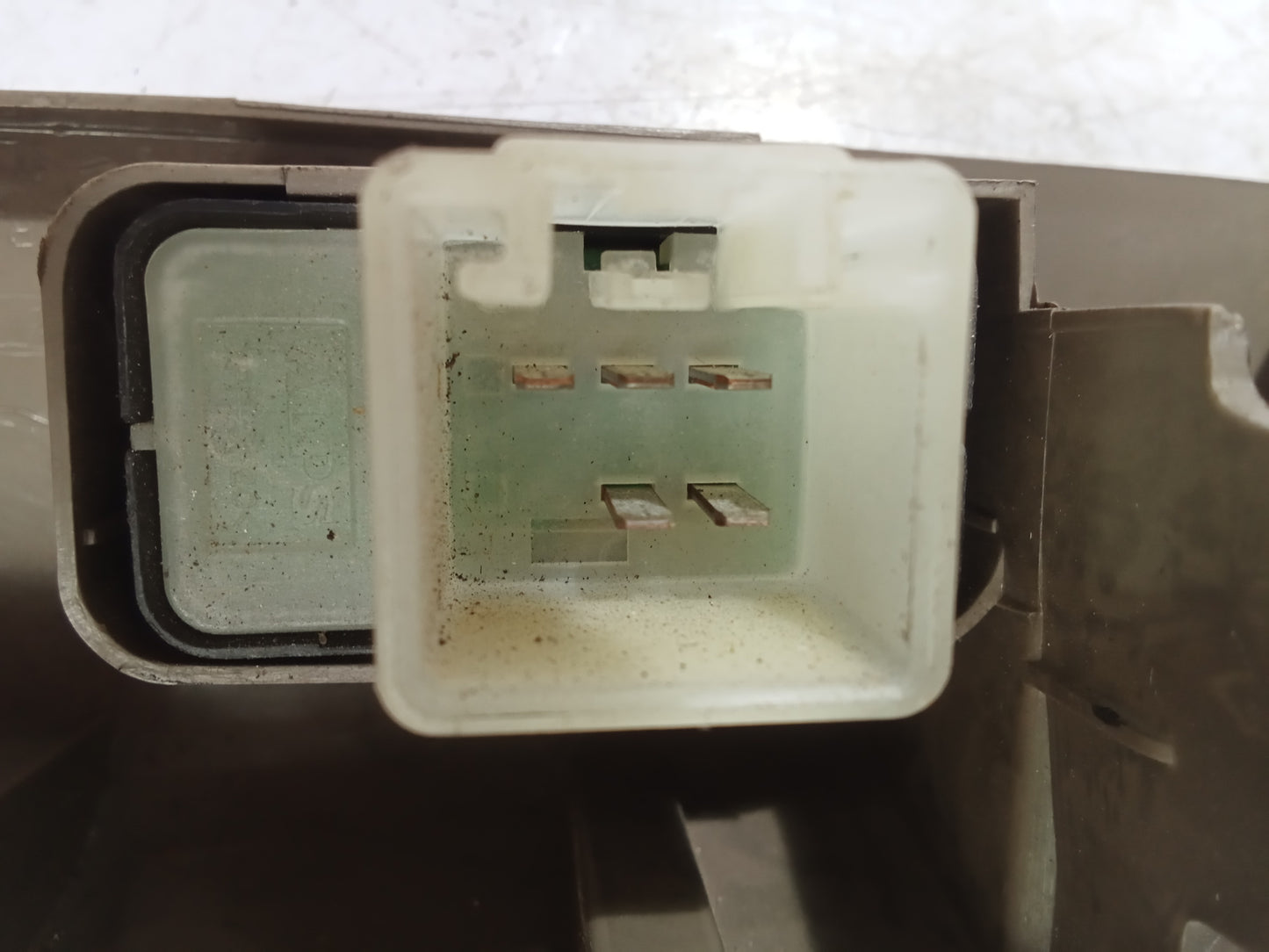 Window Switch R/P/S | Ford Explorer