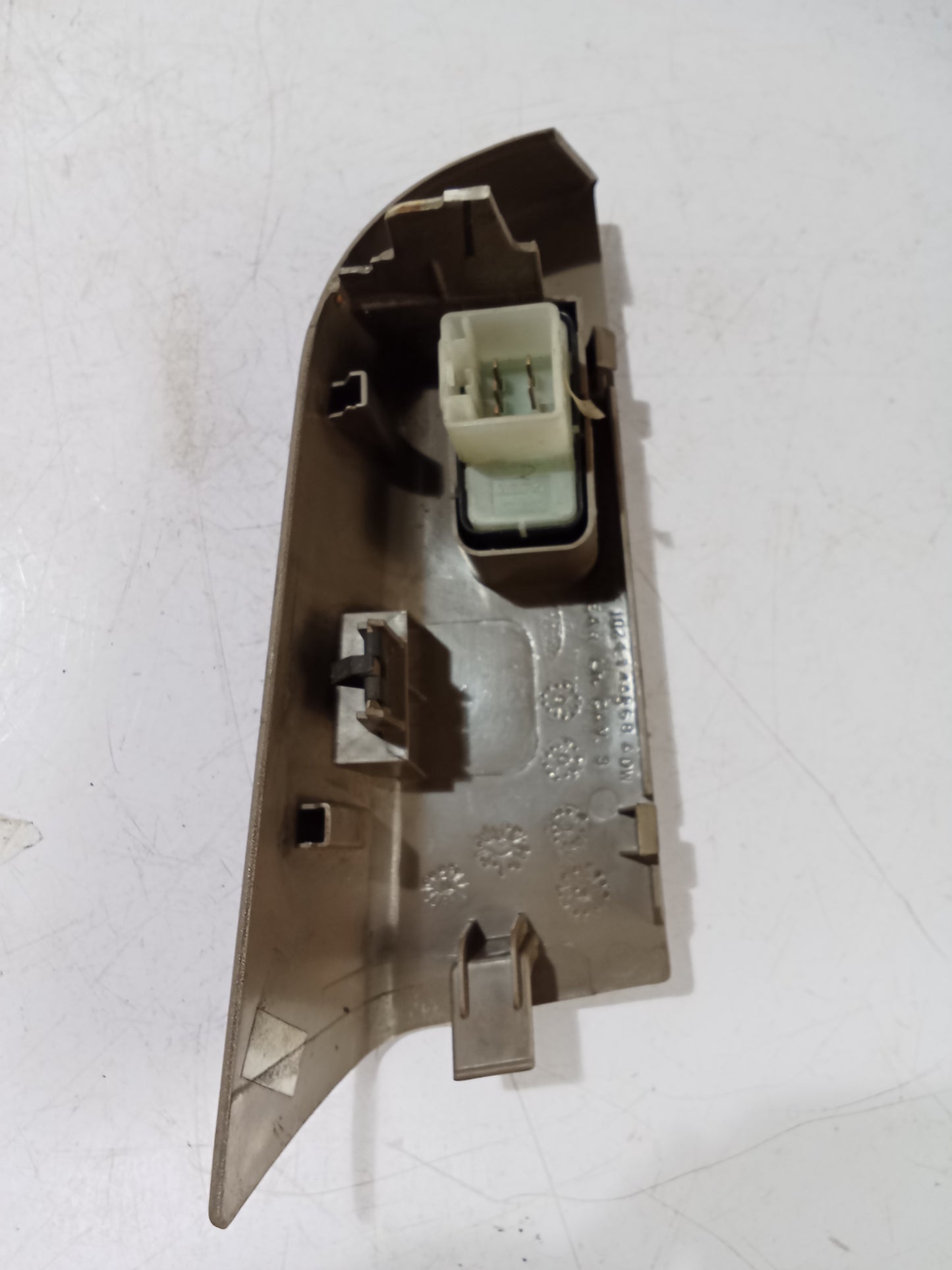 Window Switch R/D/S | Subaru