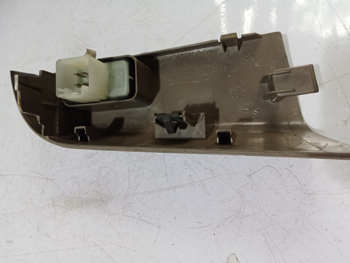 Window Switch R/D/S | Subaru