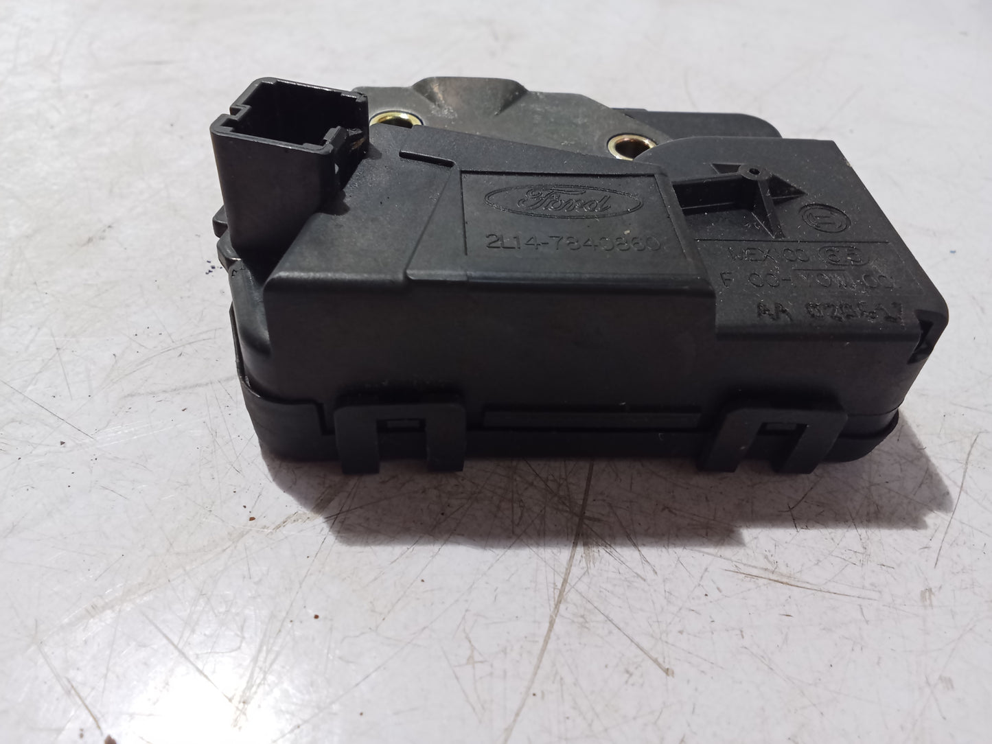 Window Latch Mechanism | Ford Expedition