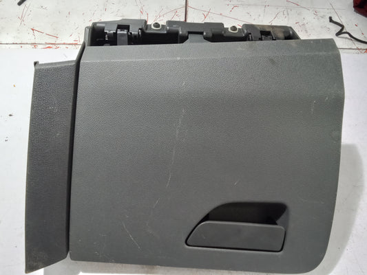 Glove Box | Ford EcoSport