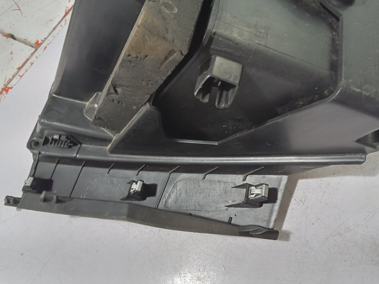Glove Box | Ford EcoSport