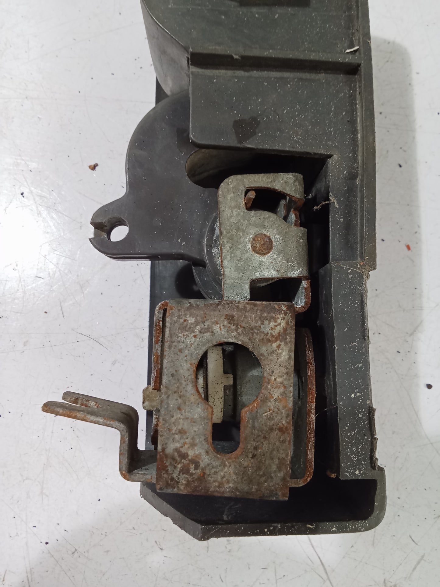 Trunk Lid and Fuel Door Release| Honda Accord