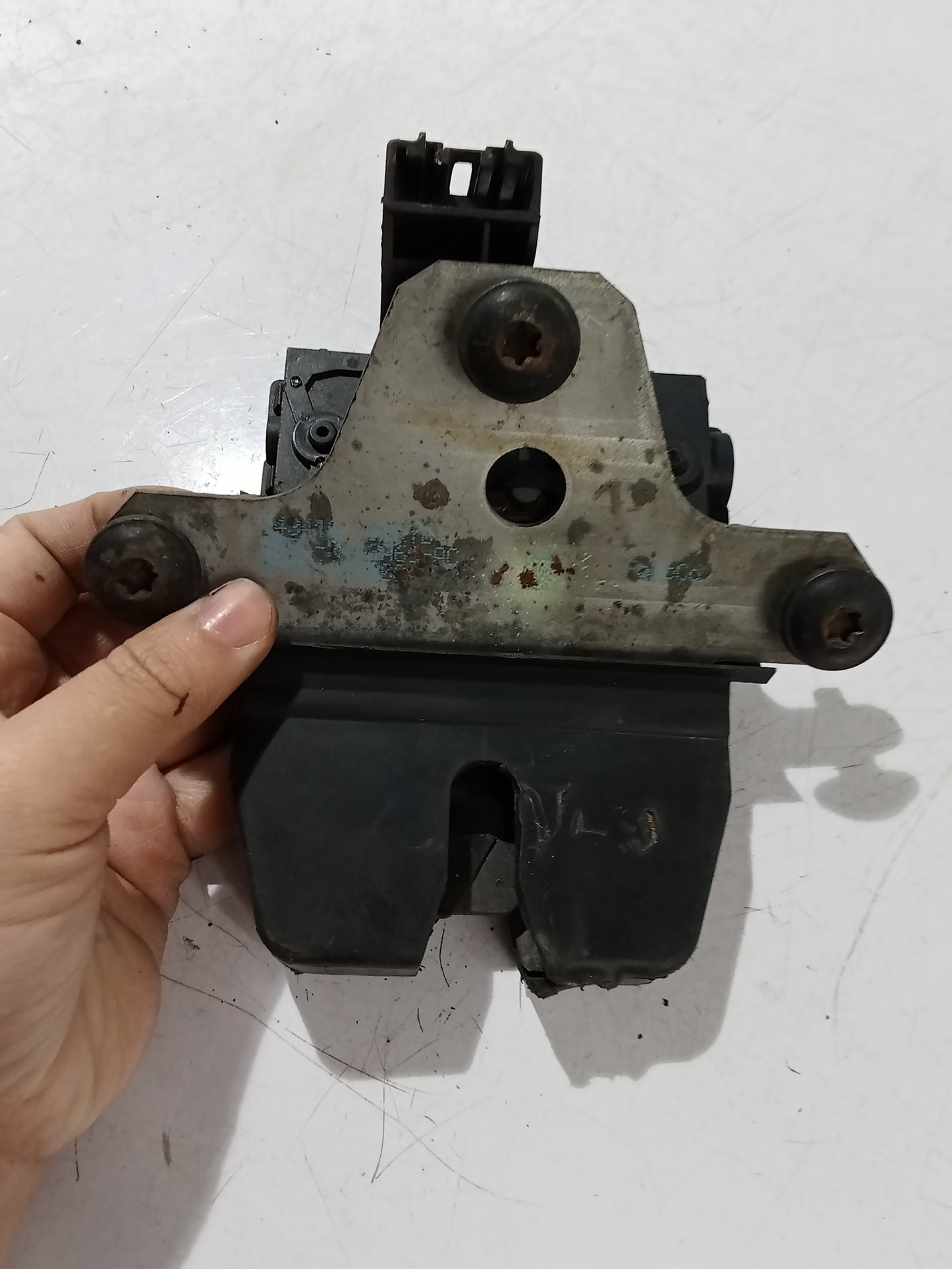 Actuator Lock Rear | Ford Everest