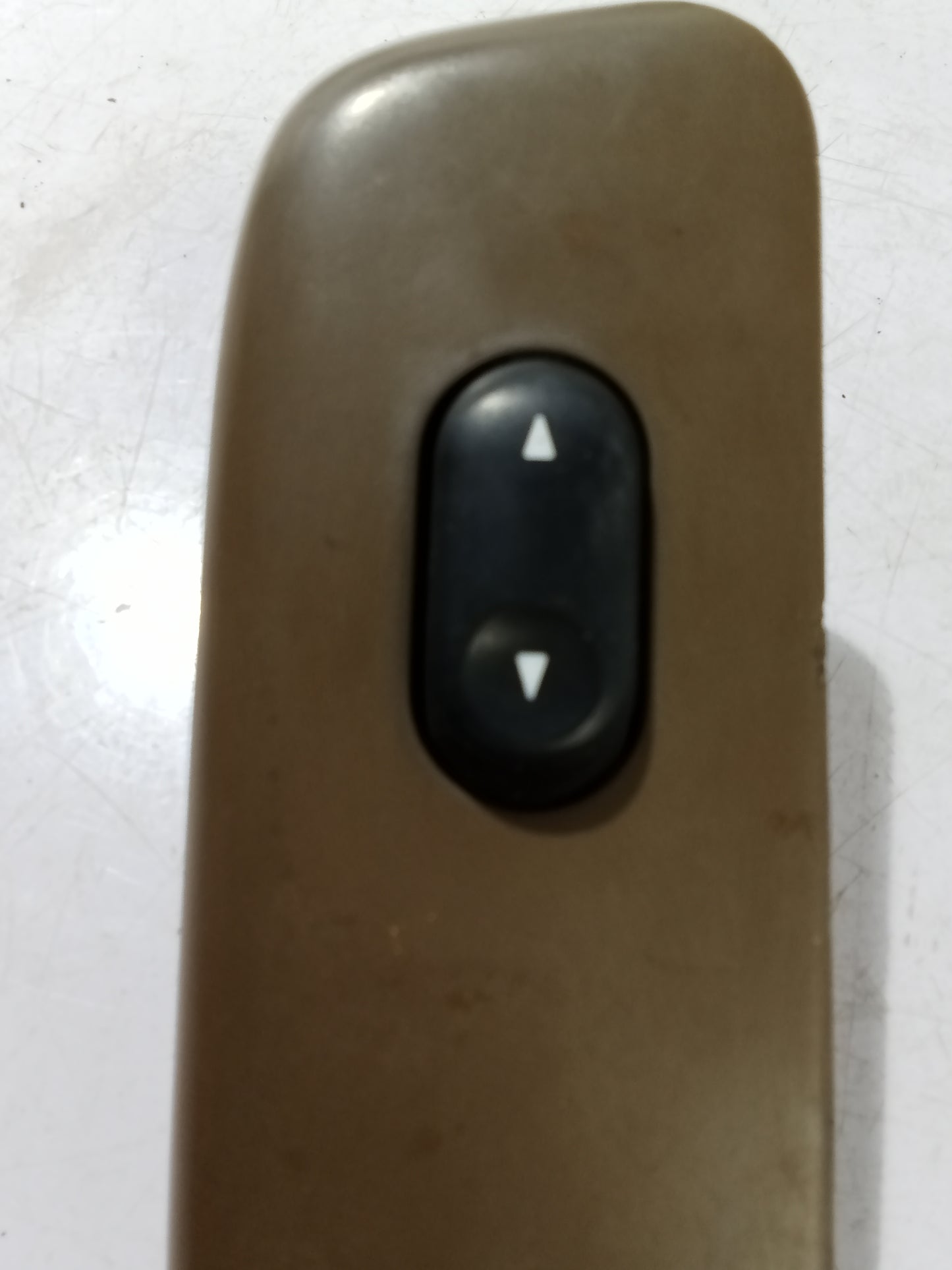Window Switch R/P/S | Ford Escape 2.3