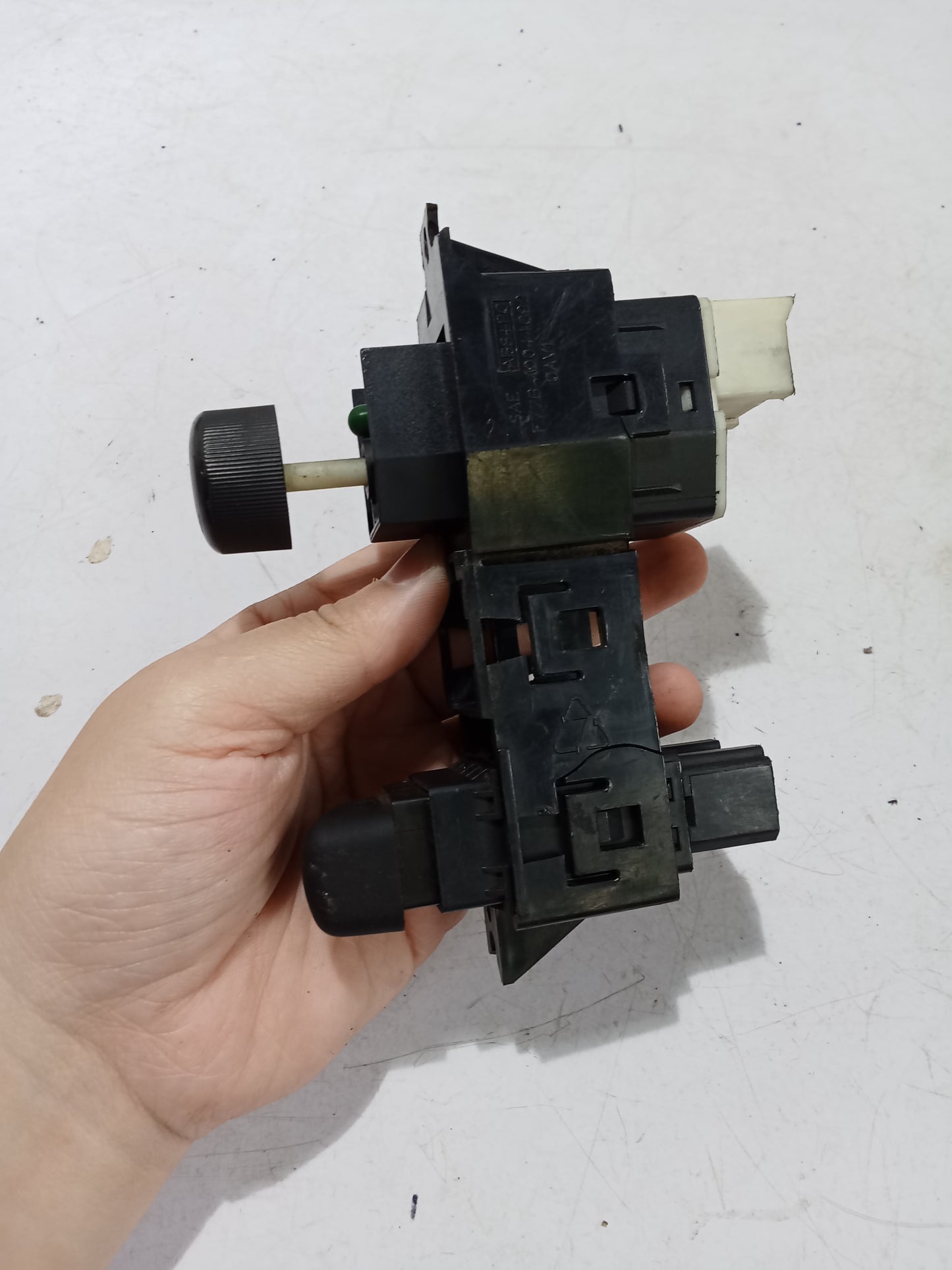 Dash / Interior / Seat Switch| Ford Sportrac