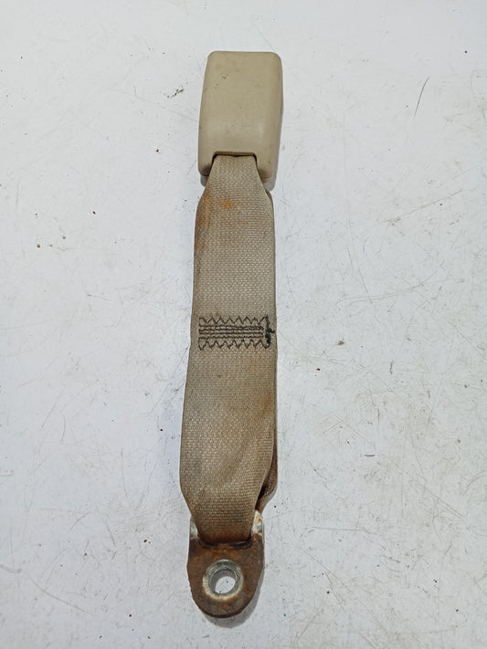 Seatbelt Catcher |Nissan Navara