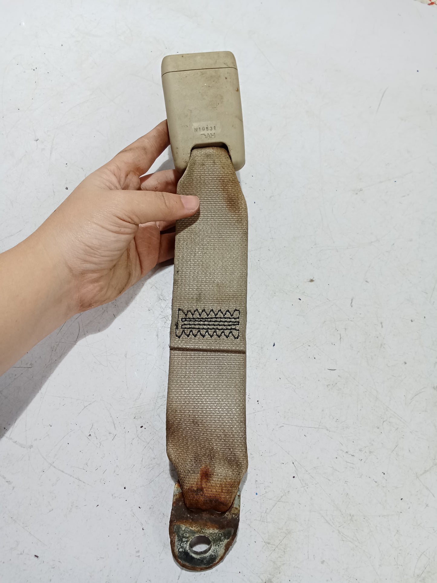 Seatbelt Catcher |Nissan Navara