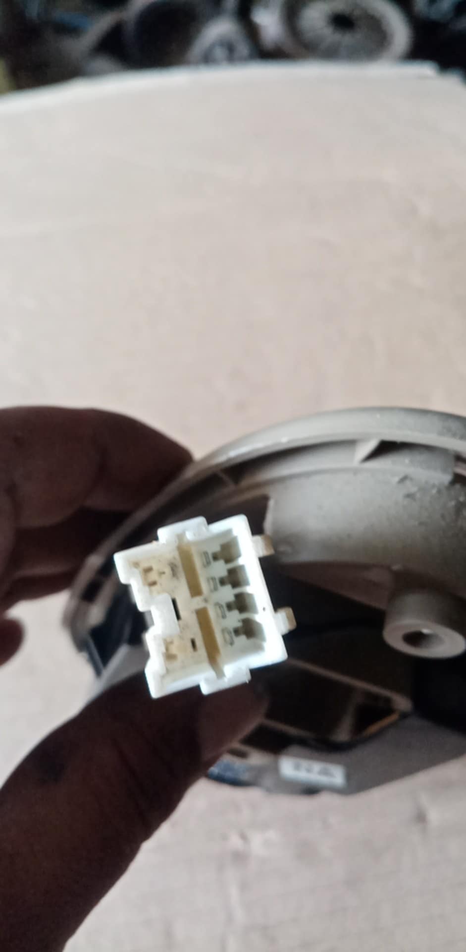 Optra 1.6 Dome Light