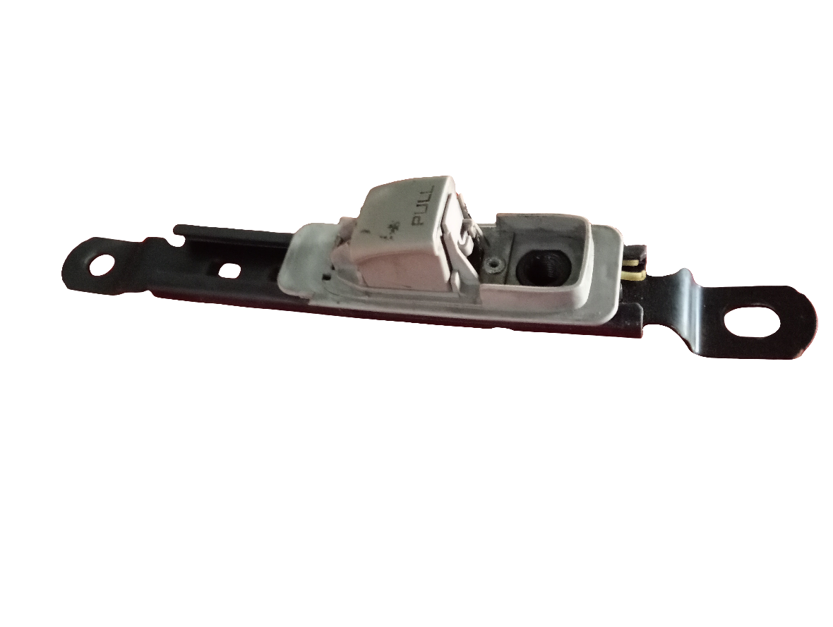 Nissan | X-Trail | Seat Belt Anchor Adjuster