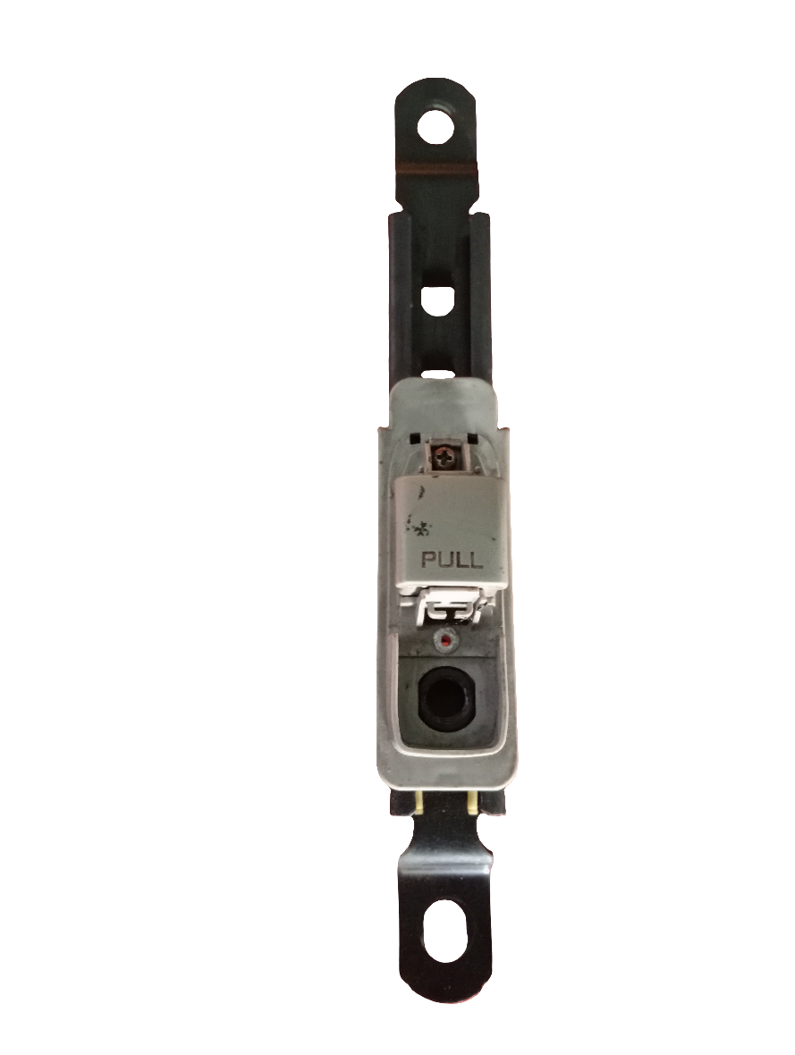 Nissan | X-Trail | Seat Belt Anchor Adjuster