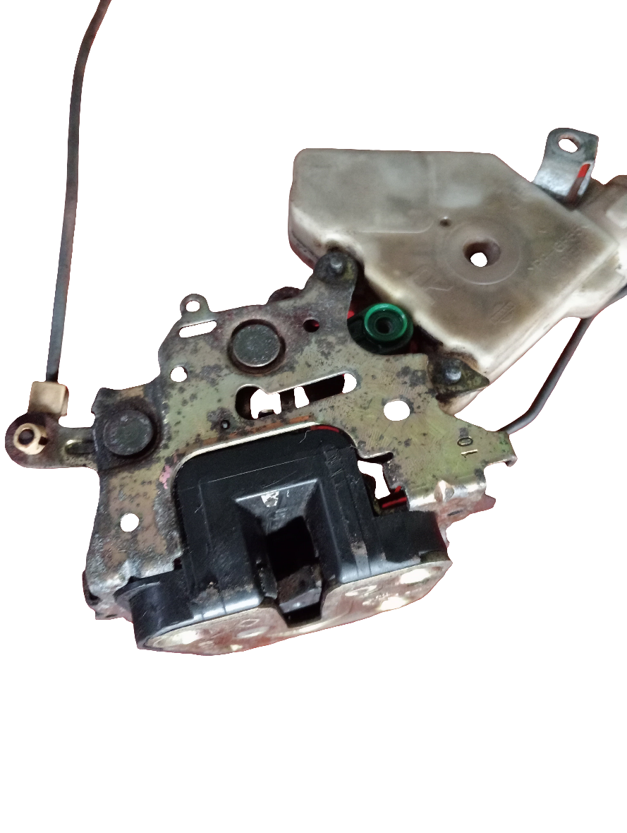 Nissan | X-Trail | Driver Side Door Lock Actuator