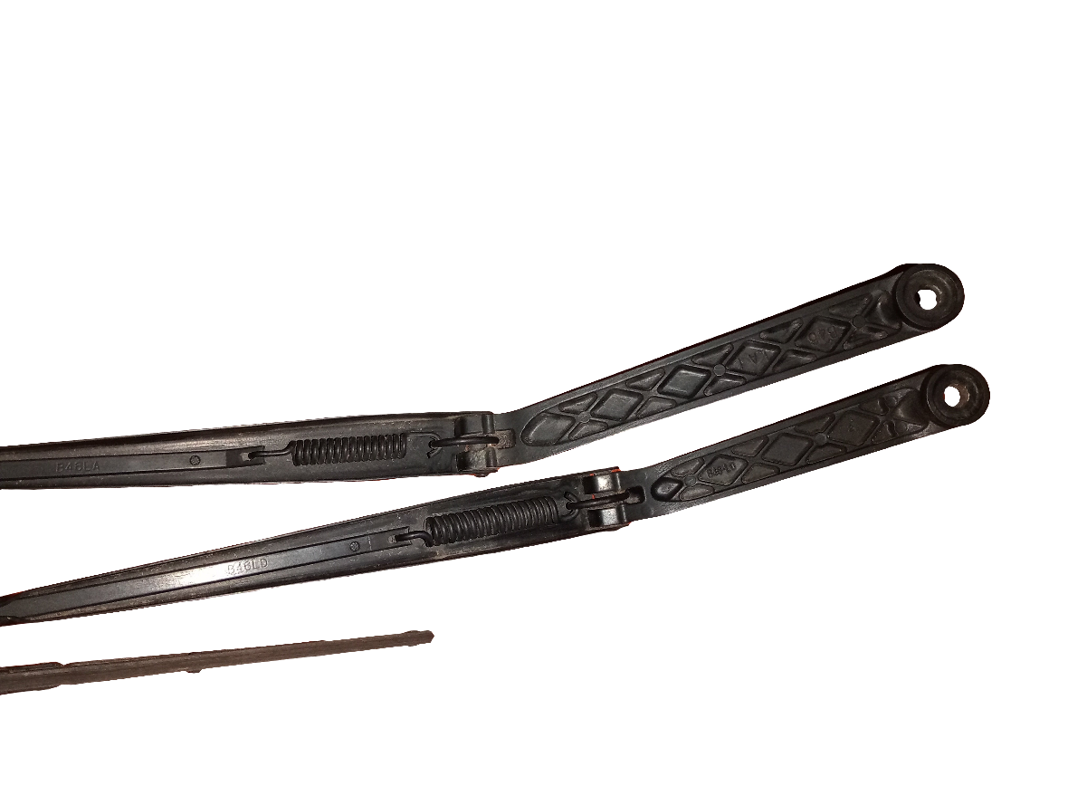 Nissan | X-Trail | Wiper Arm L & R