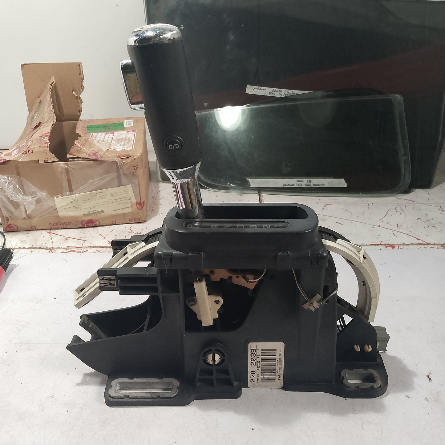 Gear Shifter Assy | Explorer
