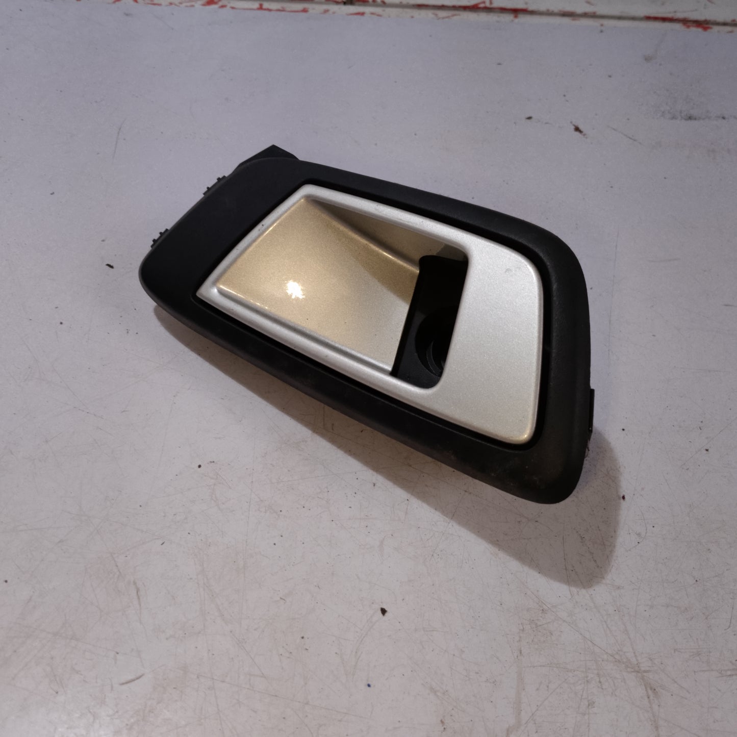 Inner Door Handle | Passenger Side Ecosport