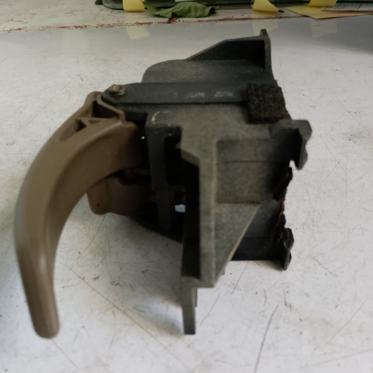 Inner door Handle P/S | Navara