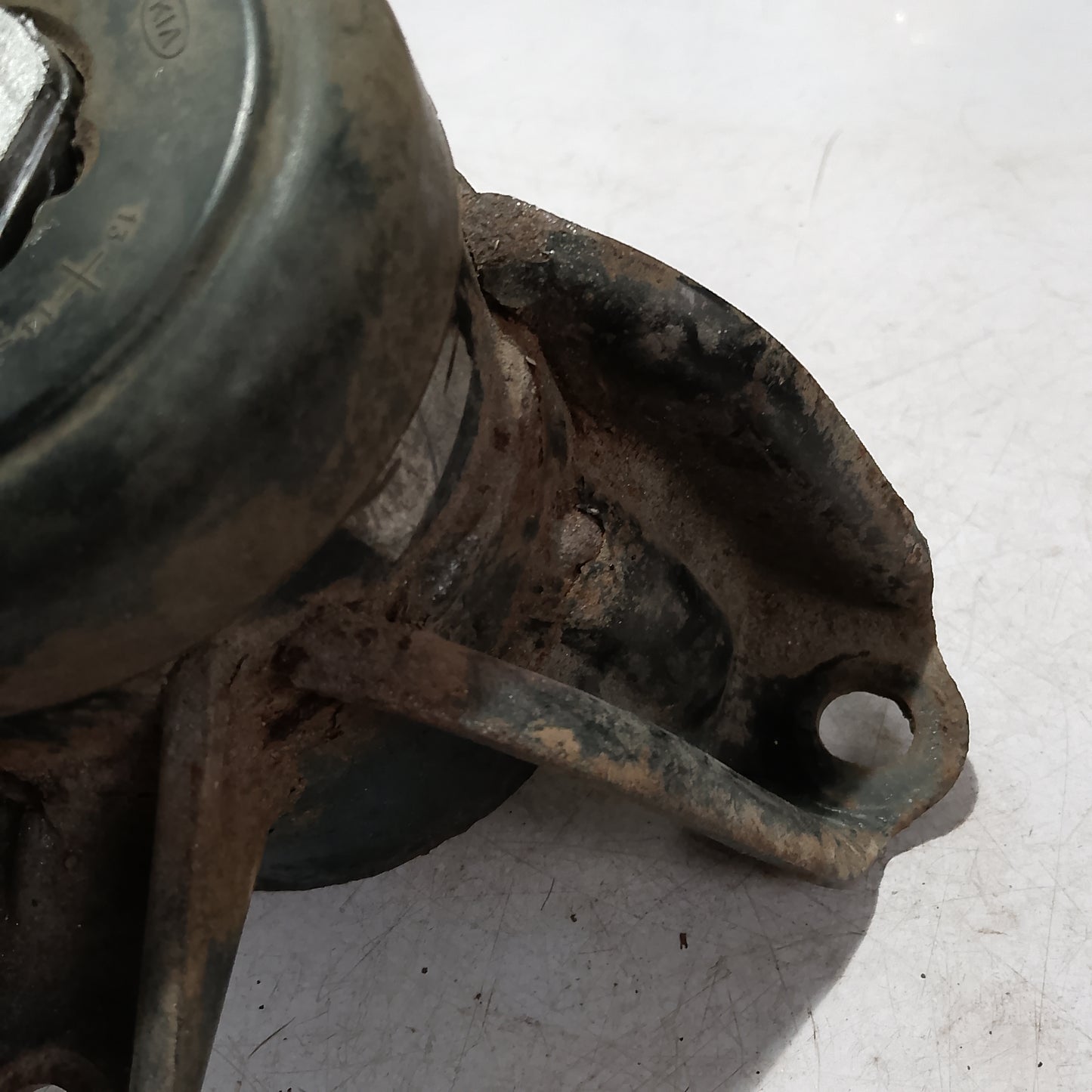 Engine Support | Kia Rio