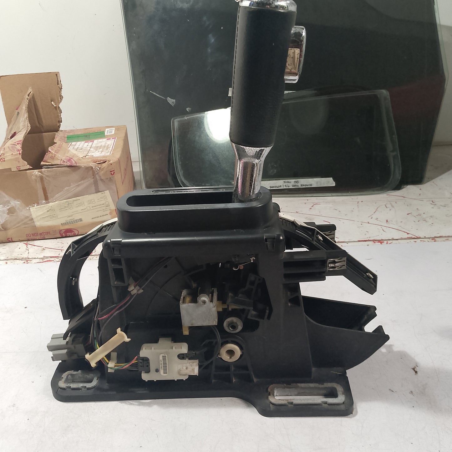 Gear Shifter Assy | Explorer