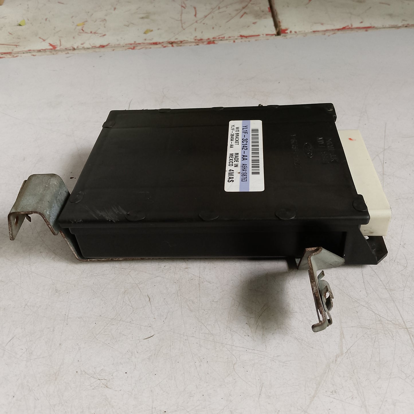 Suspension Control Module | Expedition
